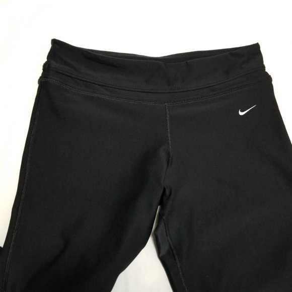 Nike Dri Fit Black High Rise Straight Leg Crop - Picture 3 of 4